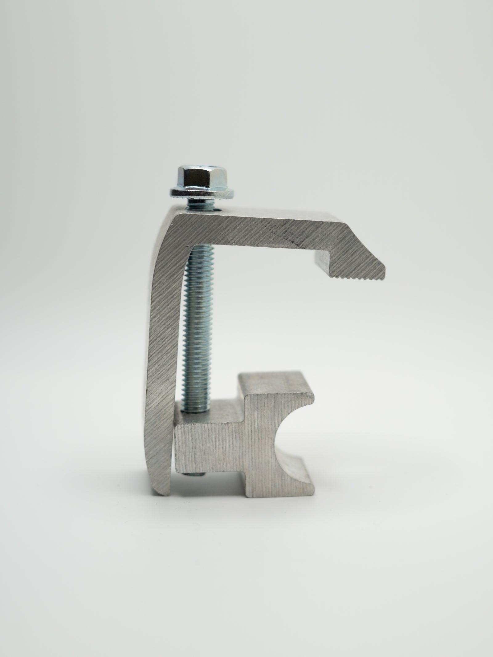 Nissan Titan G-134 Clamp